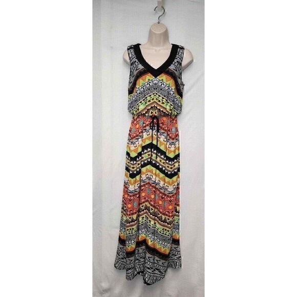 Emma & Michael Small Chevron V Neck Sleeveless Maxi Dress - Picture 2 of 3